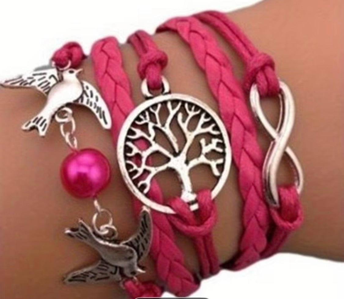 European and American Fashion Jewelry Owl Heart Number 8 Braided Bracelet $5.00🪷